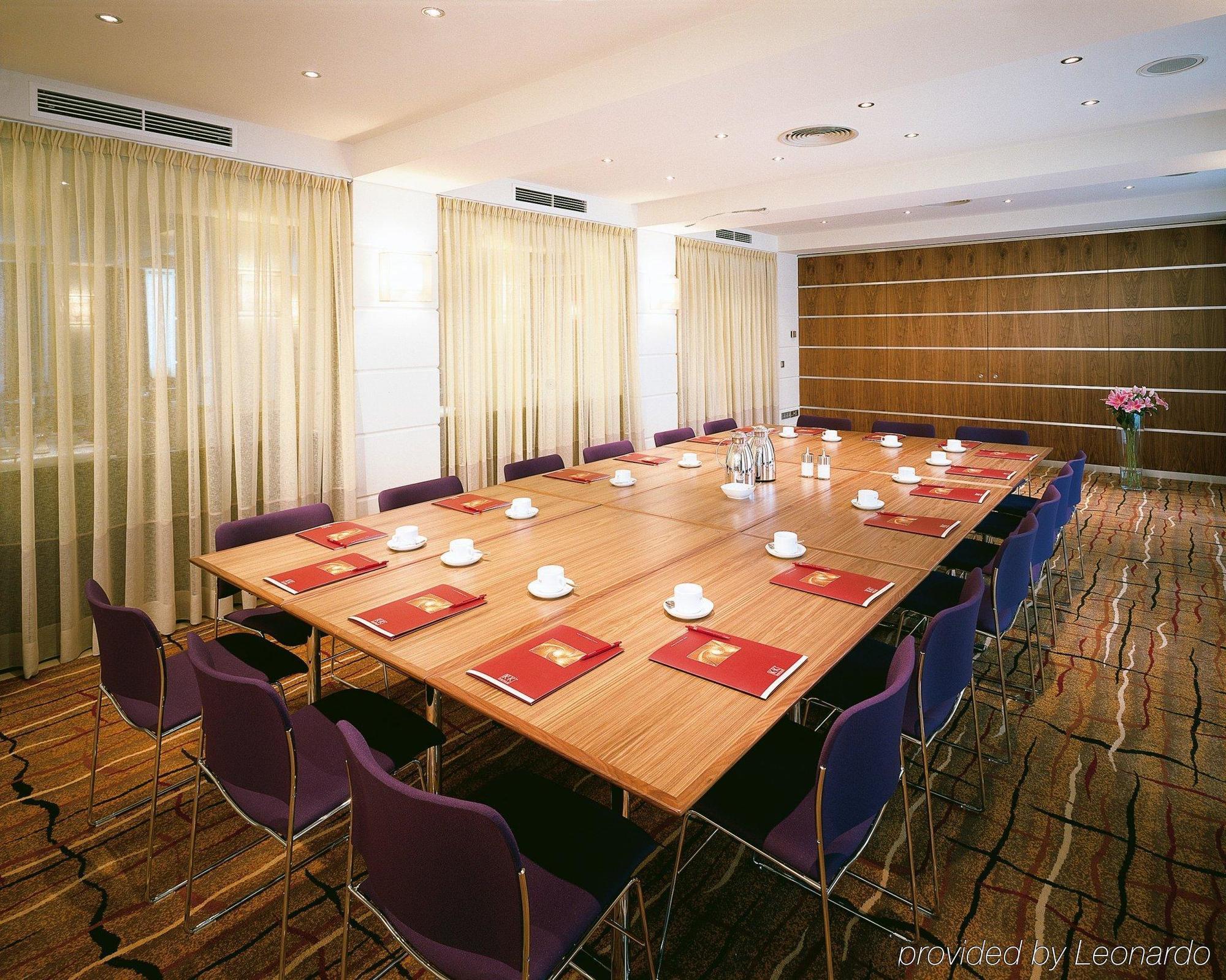 K+K Hotel Am Harras Múnich Facilidades foto